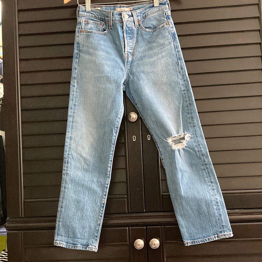 Levi’s Wedgie Straight
